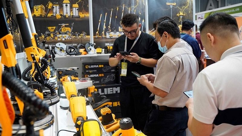 户外应急工具箱工具包：你的野外必备利器